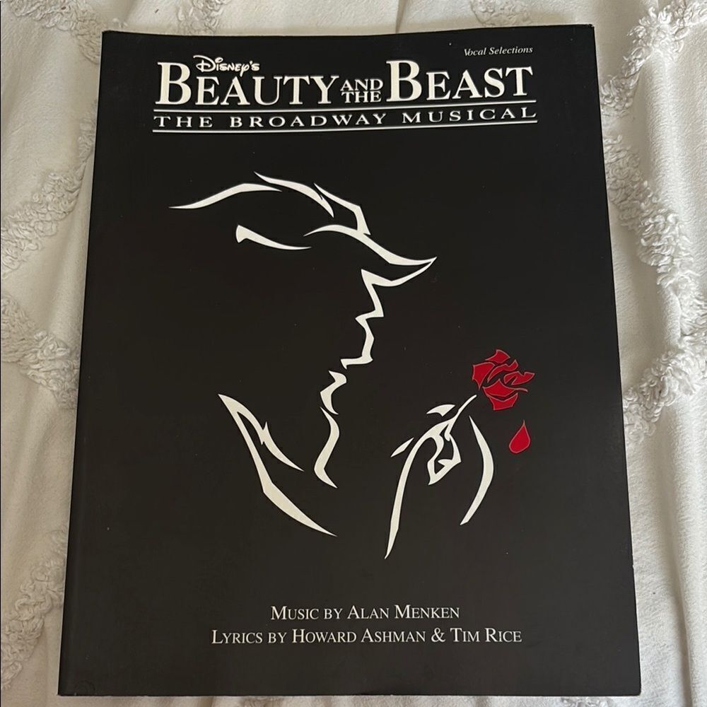 Disney's Beauty and the Beast Broadway Musical Sheet Music Lyrics Book